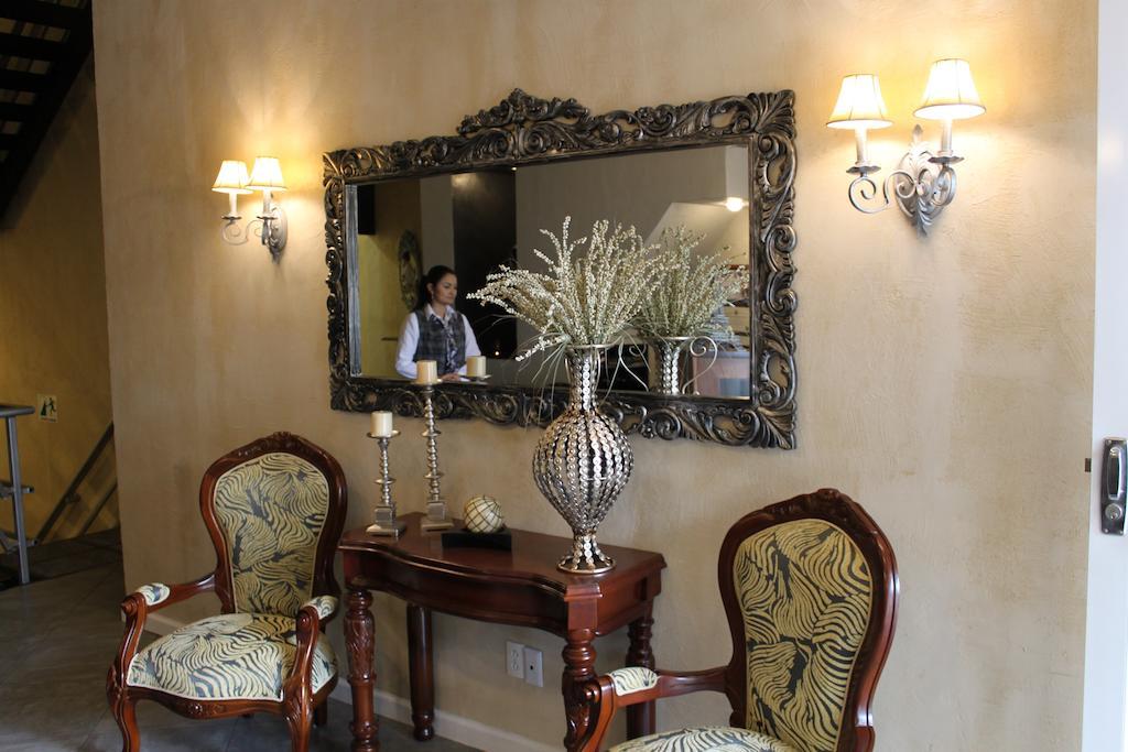 Victoria'S Park Hotel Armenia  Bagian luar foto