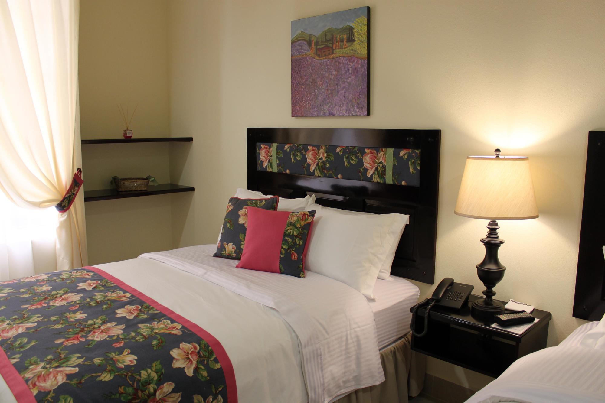 Victoria'S Park Hotel Armenia  Bagian luar foto