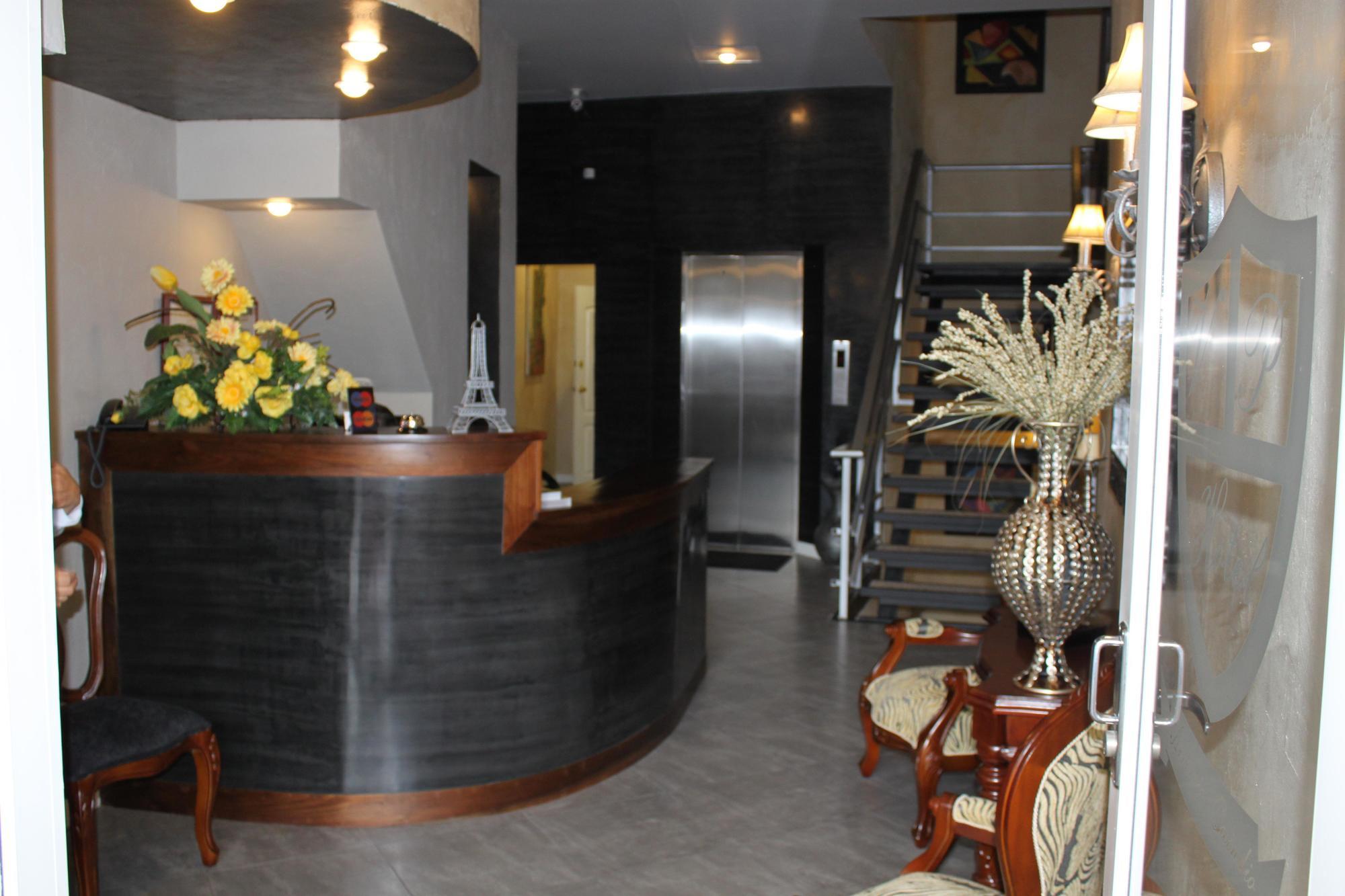 Victoria'S Park Hotel Armenia  Bagian luar foto